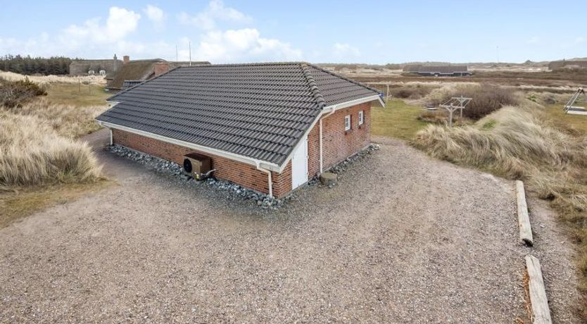 Photo of "Hinrich" - 300m from the sea