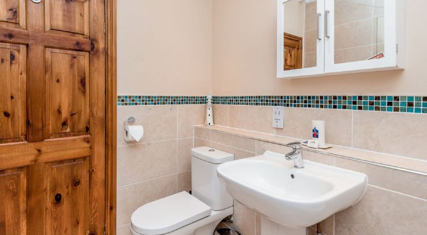 Photo of 1 School Cottages