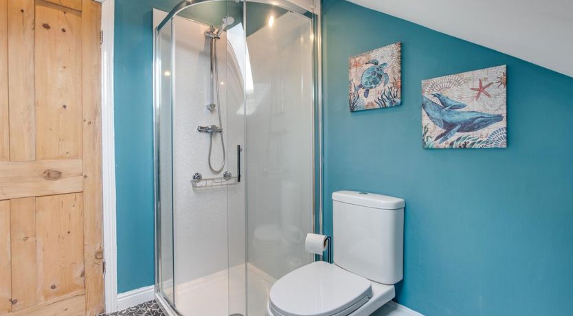Photo of 4 Bed in Whitby