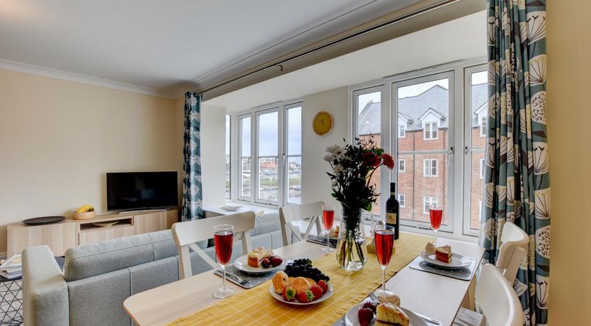 Photo of 2 Bed in Whitby