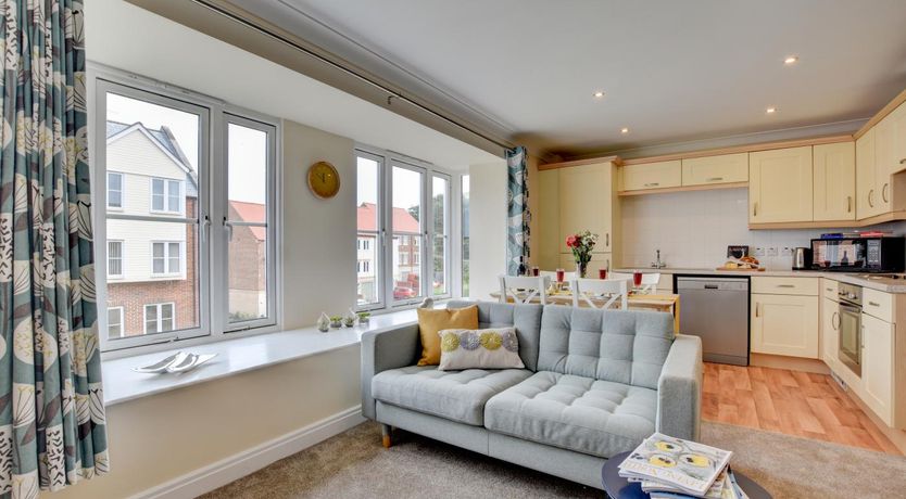 Photo of 2 Bed in Whitby