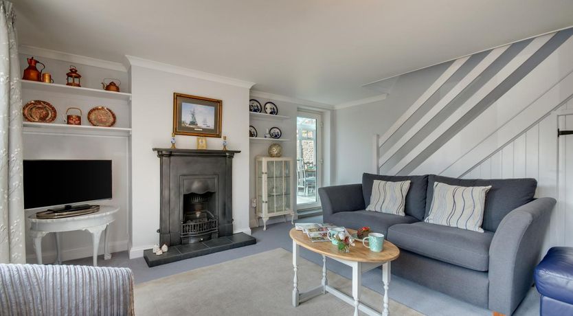 Photo of 3 Bed in Holt