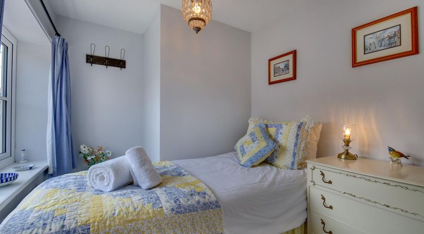 Photo of 3 Bed in Holt