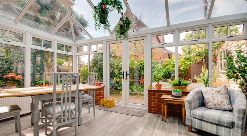 Photo of 3 Bed in Holt