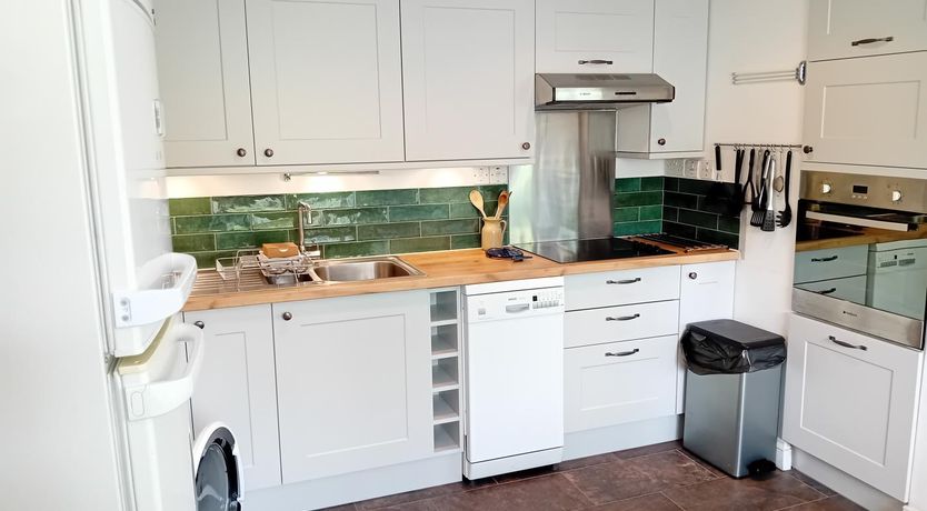 Photo of 2 Bed in St. Levan