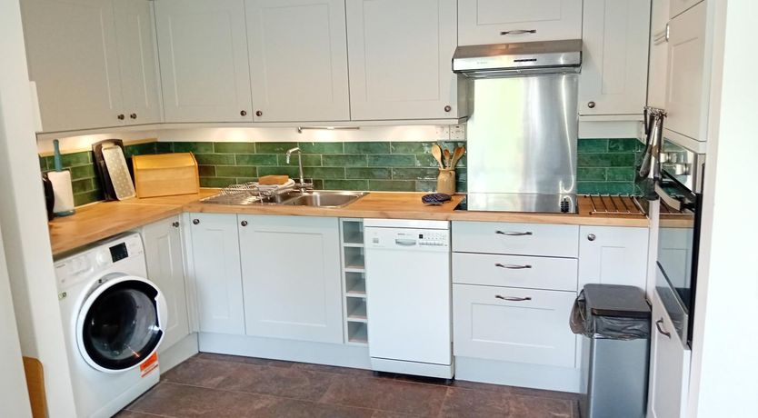 Photo of 2 Bed in St. Levan