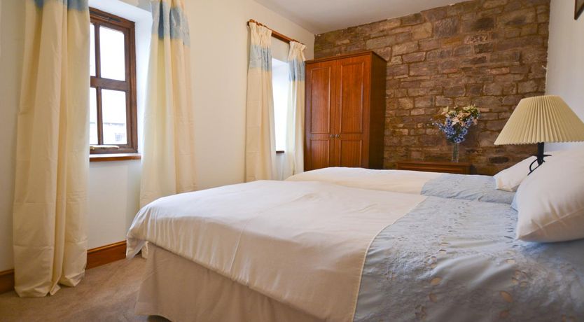 Photo of 2 Bed in Brampton