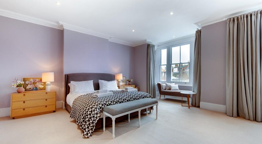 Photo of 6 Bed in Southwold