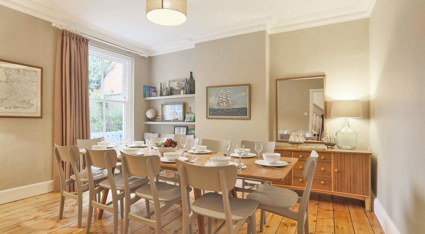 Photo of 6 Bed in Southwold