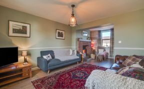 Photo of 3 Bed in Port Mulgrave