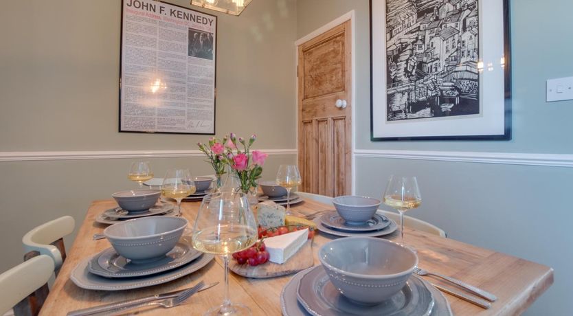 Photo of 3 Bed in Port Mulgrave