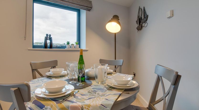 Photo of 2 Bed in West Bay