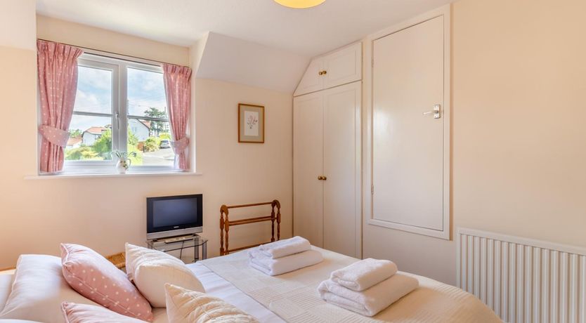 Photo of 2 Bed in Beer