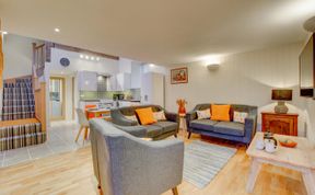 Photo of 3 Bed in Machynlleth