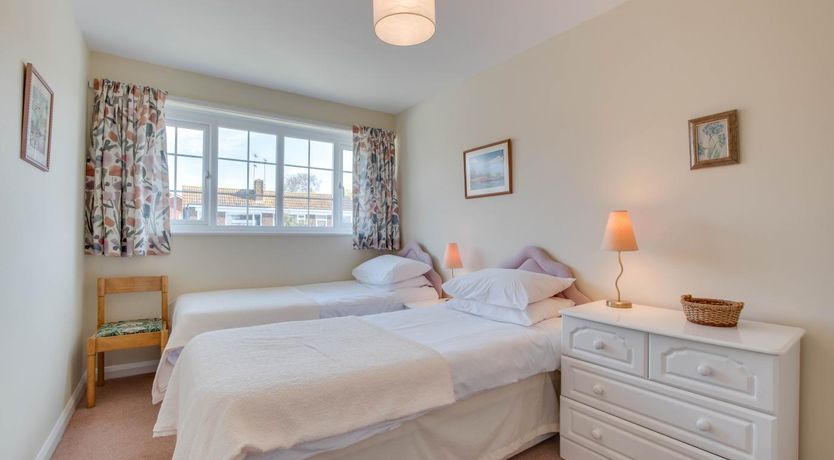 Photo of 3 Bed in Sidford