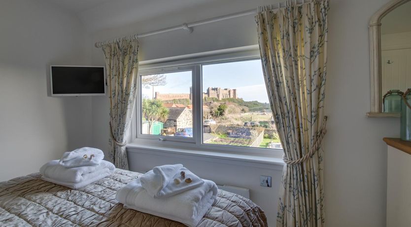 Photo of 2 Bed in Bamburgh