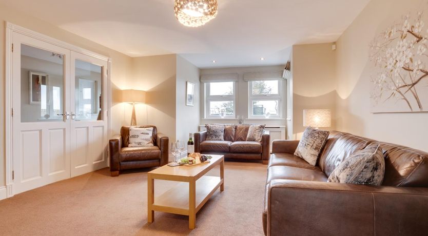 Photo of 4 Bed in North Sunderland