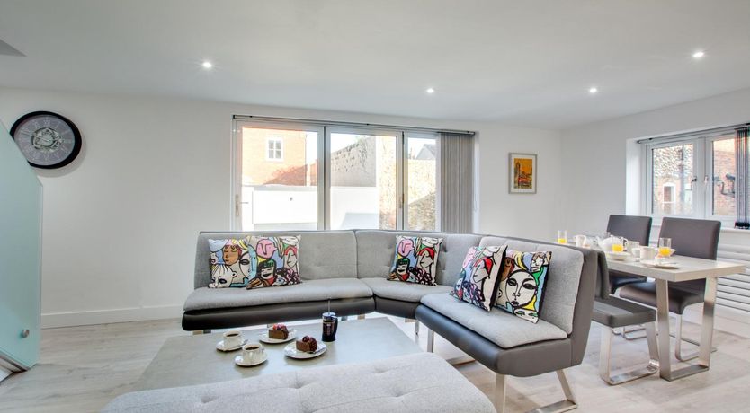 Photo of 3 Bed in Holt