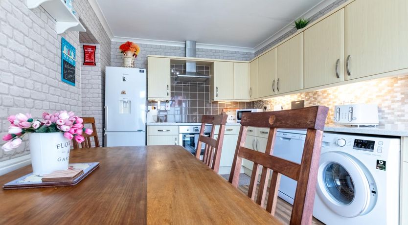 Photo of 2 Bed in Saltburn-by-the-Sea