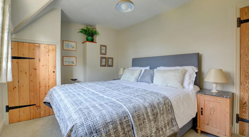 Photo of 2 Bed in Holt