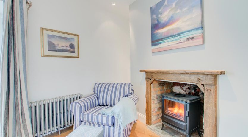 Photo of 4 Bed in Shaldon