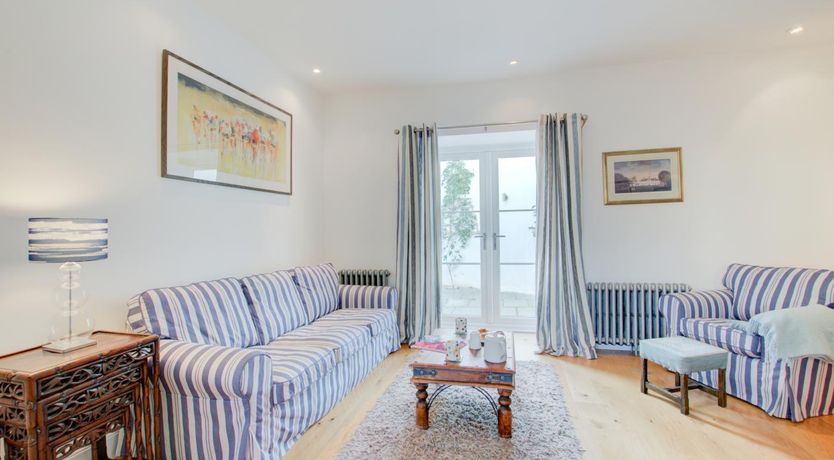 Photo of 4 Bed in Shaldon