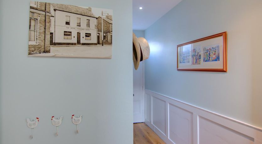Photo of 4 Bed in Shaldon