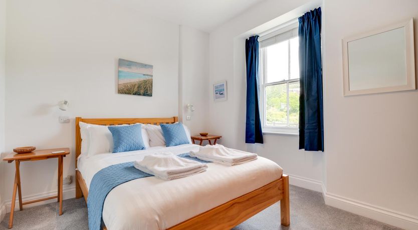 Photo of 1 Bed in St. Levan