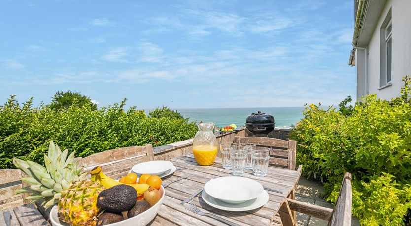 Photo of 3 Bed in St. Ives