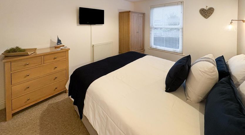 Photo of 2 Bed in St Ives