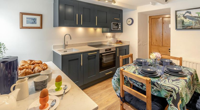 Photo of 2 Bed in St Ives