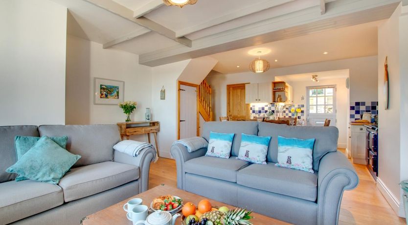 Photo of 3 Bed in Gorran Haven