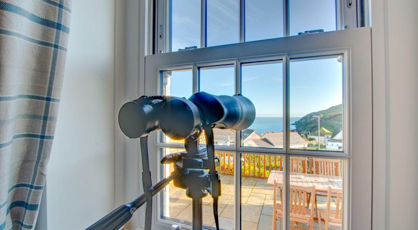 Photo of 3 Bed in Gorran Haven