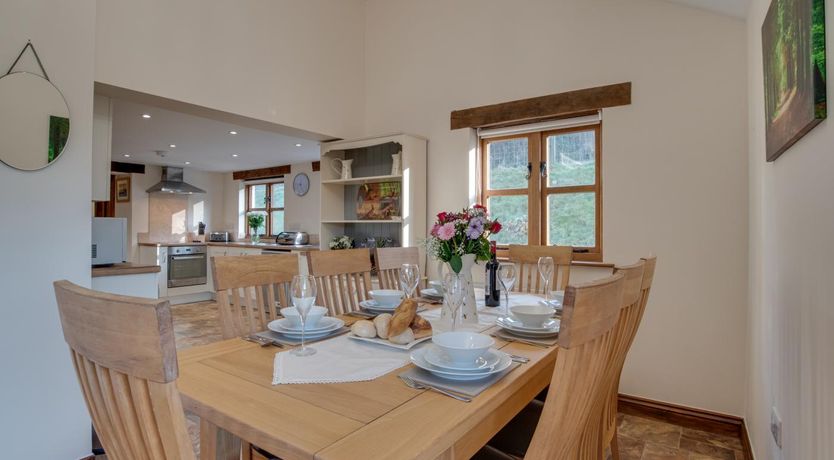 Photo of 3 Bed in South Molton