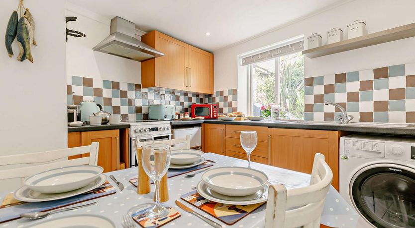 Photo of 2 Bed in St. Ives