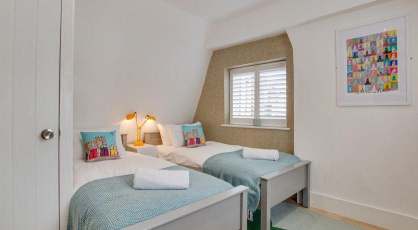 Photo of 3 Bed in Brighton