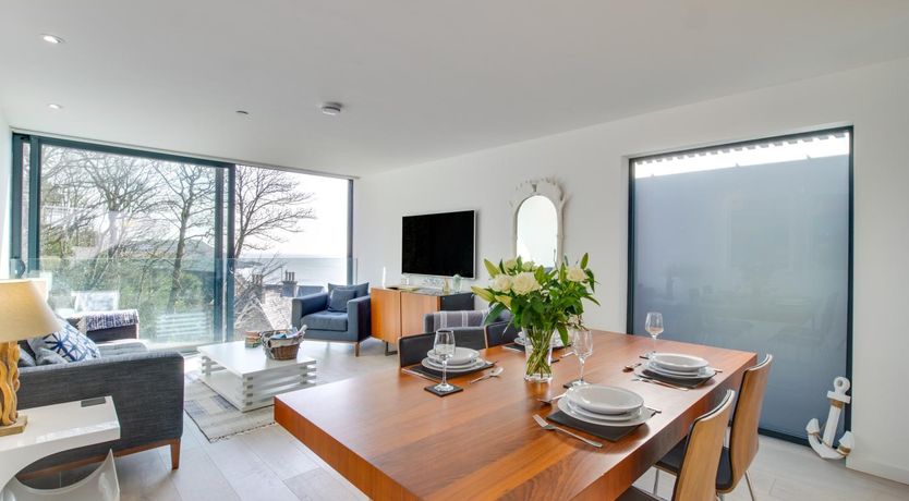 Photo of 2 Bed in Langland