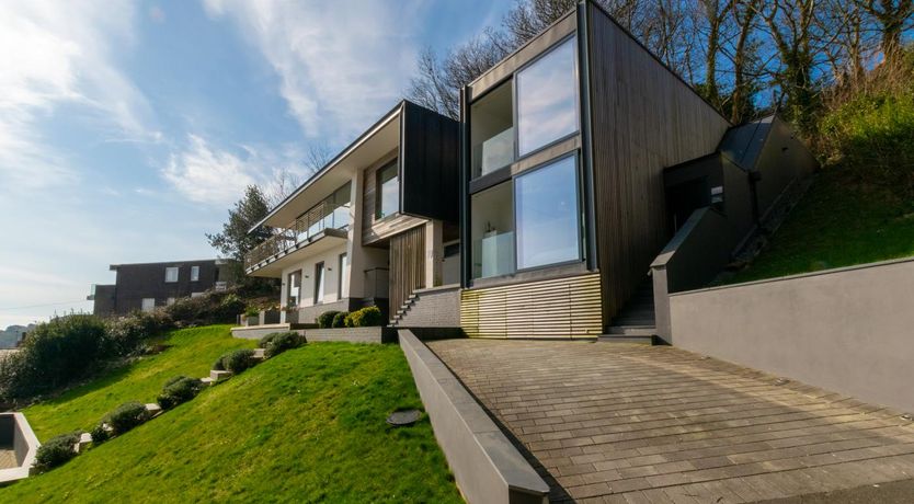 Photo of 2 Bed in Langland