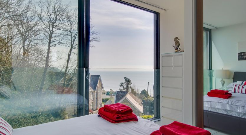 Photo of 2 Bed in Langland