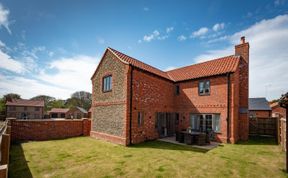 Photo of 4 Bed in Mundesley