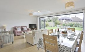 Photo of 3 Bed in Reydon