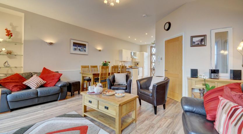 Photo of 3 Bed in Ilfracombe