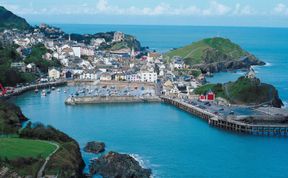 Photo of 3 Bed in Ilfracombe