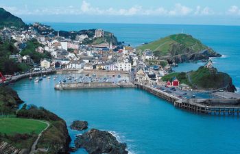 3 Bed in Ilfracombe Holiday Home