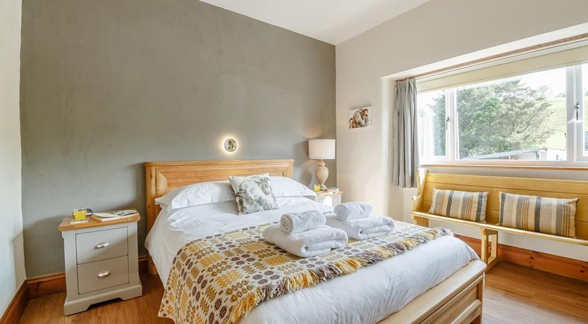 Photo of 3 Bed in Llanrwst