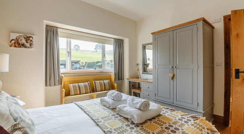 Photo of 3 Bed in Llanrwst