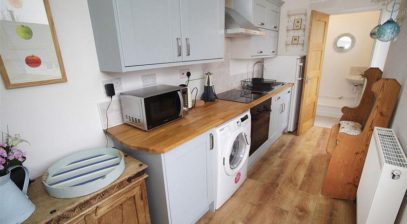 Photo of 1 Bed in Mumbles