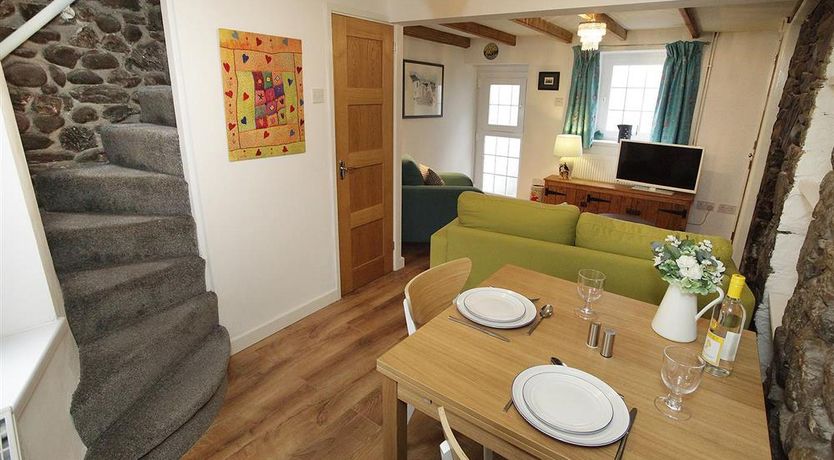 Photo of 1 Bed in Mumbles