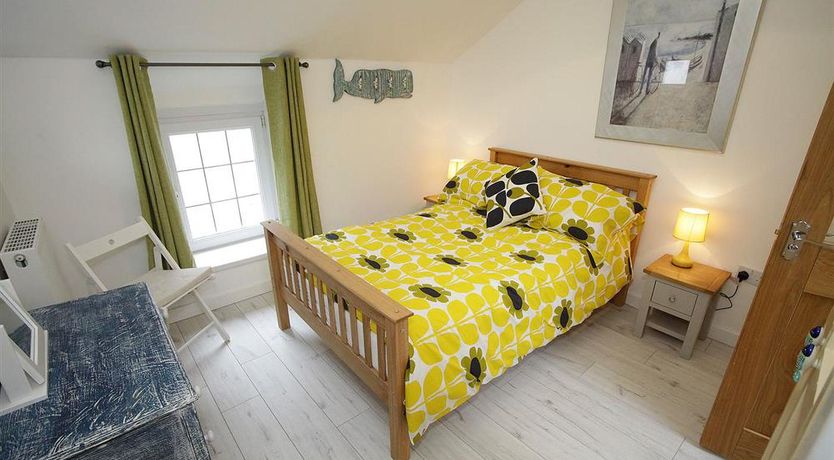 Photo of 1 Bed in Mumbles