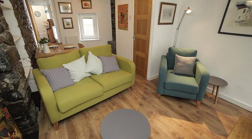 Photo of 1 Bed in Mumbles